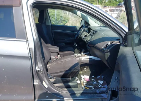 2014 Mitsubishi Outlander Sport Se z USA, uszkodzony, nr VIN 4A4AR4AU6EE023840